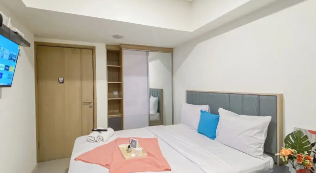 Good Place And Homey Studio Meikarta Apartment, Book Apartment Cibatu West Java
