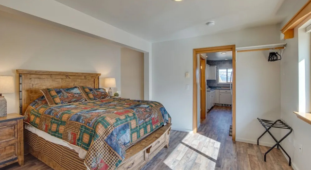 Charming Cle Elum Home w/ Patio: 5 Mi to Dtwn!, Rezerwuj Dom wakacyjny Cle Elum Waszyngton