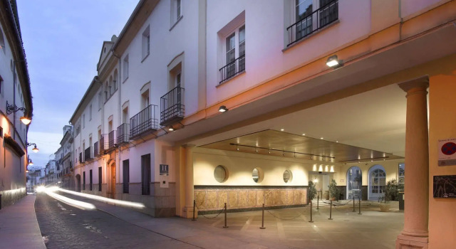 Hotel Macià Alfaros