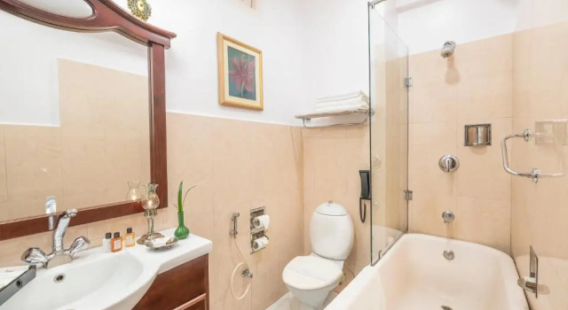 Двухместный номер Deluxe The Elgin Norkhill - Heritage Resort and Spa