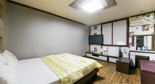 Jeonju Ua-dong 2 Days and 1 Night, 预订 酒店 全州 全罗北道