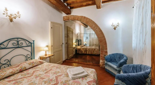 Borgo Villa a Sesta, Book Villa Hotels in Villa with a Pool, Swimming Pool
