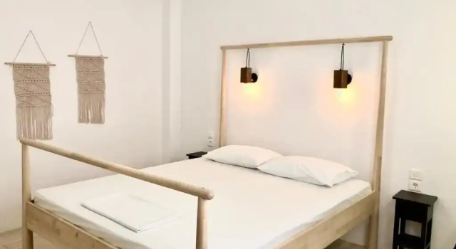 Veletas Apartments, Prenota Appartamento Hotel a Milo con parcheggio, Parcheggio