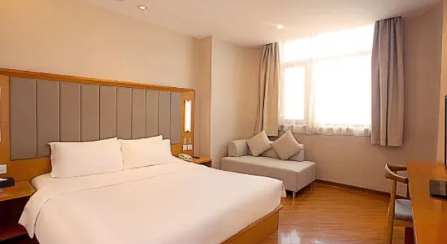 Люкс Business Hanting Hotel Zhengzhou Huayuan Road Provincial TV