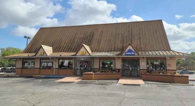 Tampa Inn - Near Busch Gardens