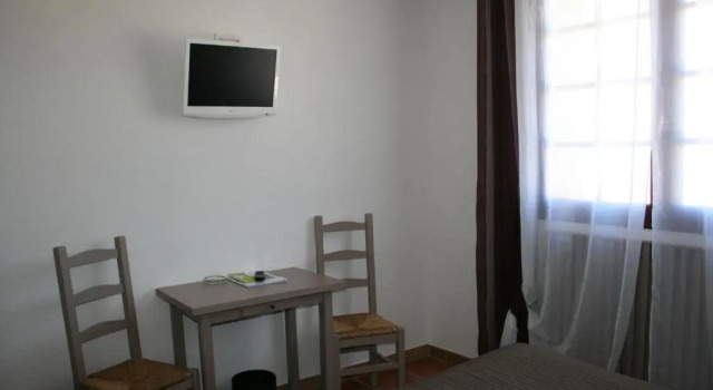 Двухместный номер Standard с видом на окрестности Auberge des Salles