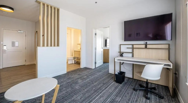 Двухместный люкс c 1 комнатой TownePlace Suites by Marriott Las Vegas North I-15