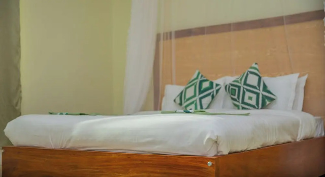 Двухместный номер Deluxe с балконом и с видом на город Ekhaya Crescent Hotel