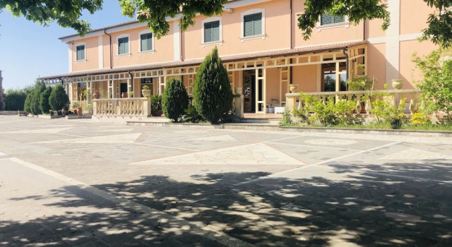 Hotel Colle Acre, Забронировать Отель Отели Палаццоло-Акреиде с парковкой, Парковка