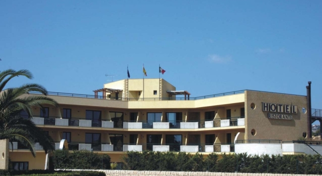Andrea Doria Hotel, Забронировать Отель Марина-ди-Рагуза Долина Ното