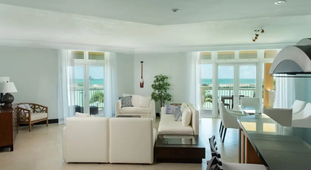 Номер Standard с 2 комнатами с балконом Abaco Beach Resort and Boat Harbour Marina