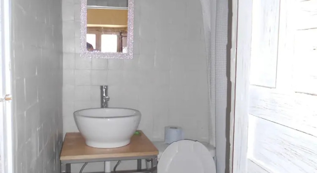 Четырёхместный номер Standard Hotel Parrokia