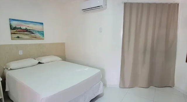 Трёхместный номер Standard с балконом и с видом на город Hotel Malibu