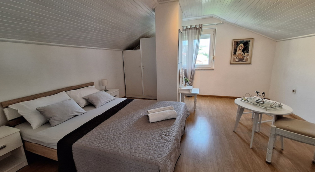 Apartments Marmar, Забронировать Апартаменты/квартира Отели Приморско-Горанской жупания с парковкой, Парковка