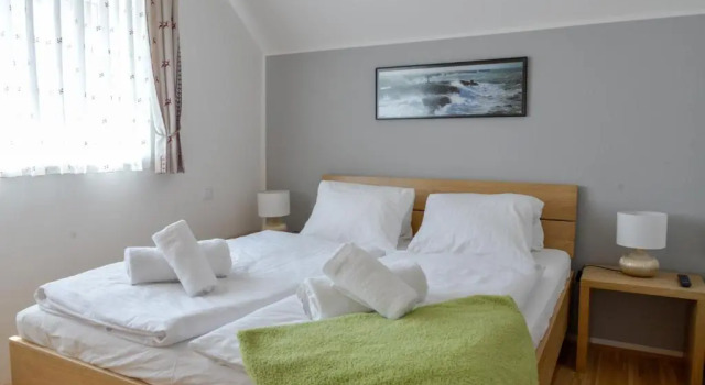 Alpine Chalet Lisa Top 7 by AA Holiday Homes, Rezervasyon Şale Ausseerland villalar, Villa