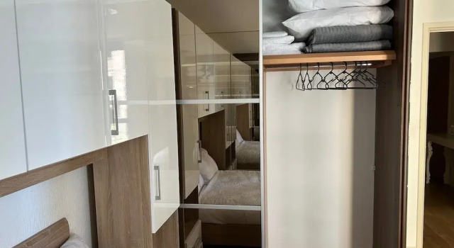 Апартаменты с балконом 1-bed Apt, Sleeps 4, Central To Shops & Transport