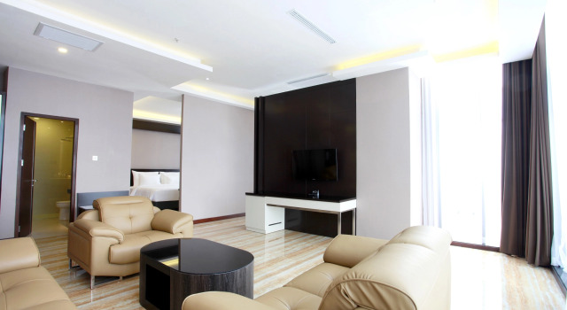 Junior suite Grand Karlita Hotel Purwokerto
