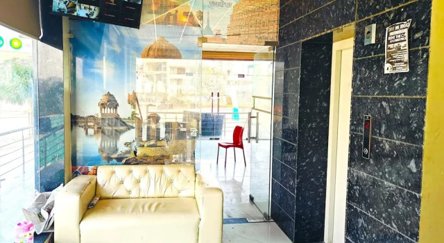 Hotel Hari Inn, Забронировать Отель Отели штата Раджастхана с парковкой, Парковка
