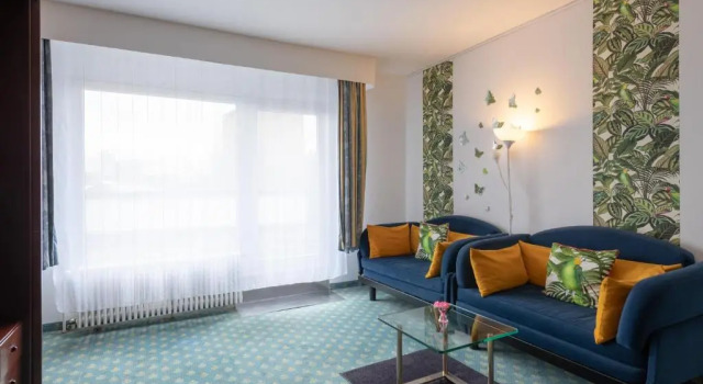 Апартаменты Hotel Königshof The Arthouse