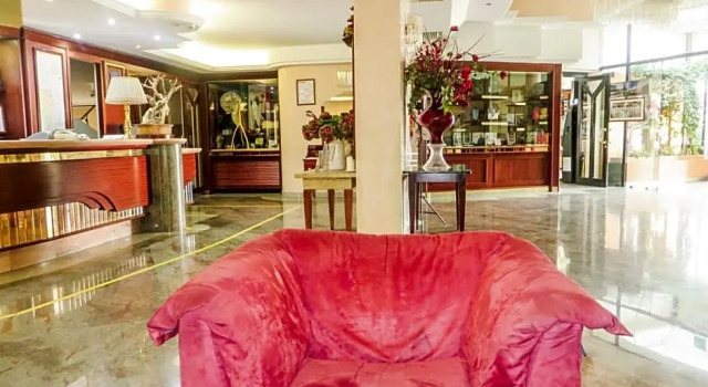 Grand Hotel Europa, Book Hotel Hotels in Molise with a Pool, Swimming Pool