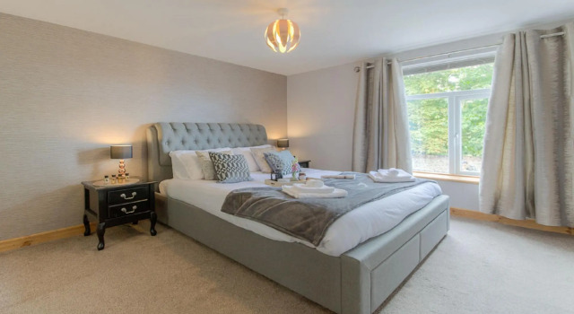Beach Breeze Cottage Near the Beach, Забронировать Дом для отпуска Грейт-Ярмут The Broads, рядом с Стадион Ярмута