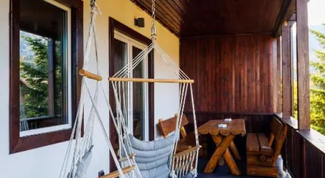 The Bear House 2, Book Villa Hotels in Prahova Valley with a Pool, Swimming Pool