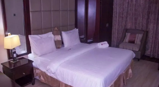 Номер Standard Excel Oriental Hotel & Suites