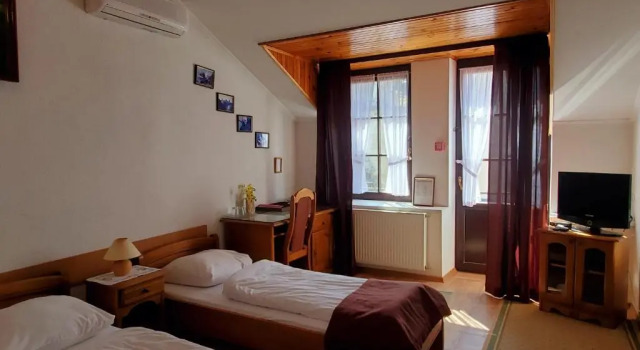 Двухместный номер Standard Hetman Hotel