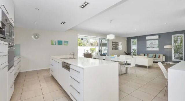 Kingscliff Beach Holiday House @ Salt Village, Забронировать Отель Отели Кингсклифф 4 звезды, 4*