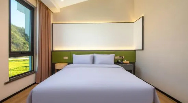 Двухместный люкс Executive с видом на горы Yunqi Mountain Resort Hotel (Jixi Longchuan Scenic Area)