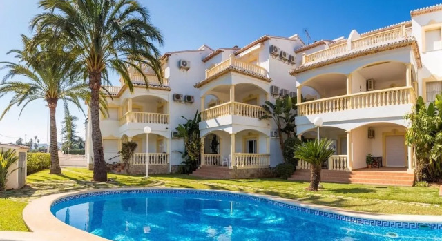Apartamento La Giralda, Забронировать Апартаменты/квартира Отели Дения с бассейном, Бассейн