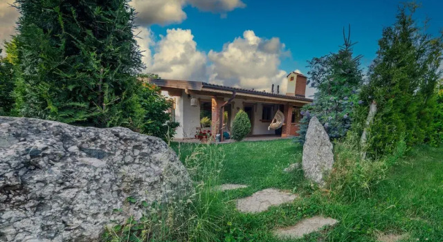 Thomhof Chalets, Rezerwuj Chalet Hotele w Prahova Valley z parkingiem, Parking