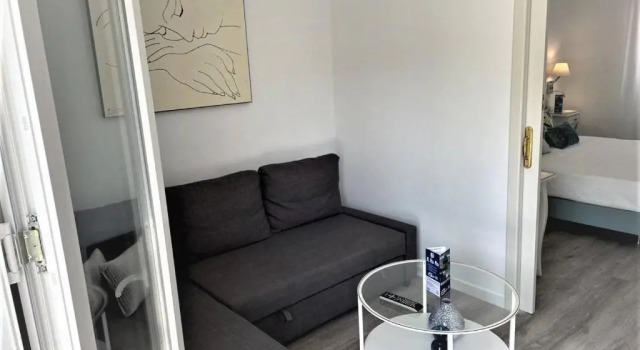 Полулюкс Hotel Malaga Picasso