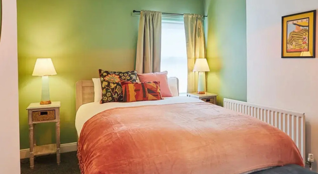 Host Stay Hideaway, Buchen Sie Ferienhaus Hotels in Schottland mit Parkplatz, Parkplätze