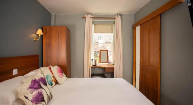 Двухместный номер Standard The Queens Head Hotel, Self Check-In