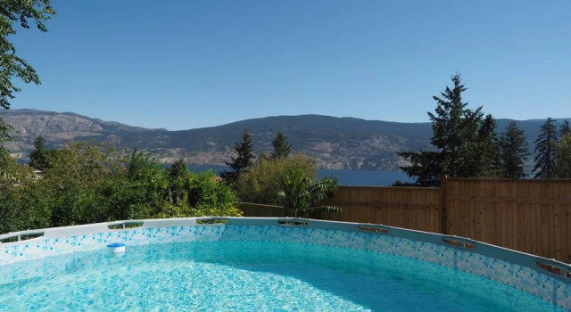 Solly Road B&B, Réserver Chambre d'hôtes Summerland Okanagan-Similkameen