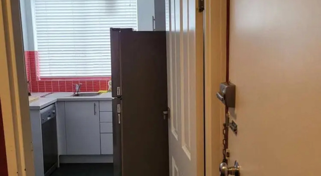 Двухместные апартаменты с балконом Homely 1 Bedroom Retreat in South Yarra With Balcony