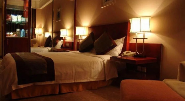 Yihe International Hotel, Varaa Hotelli SPA-hotellit kohteessa Enshi Prefecture, SPA