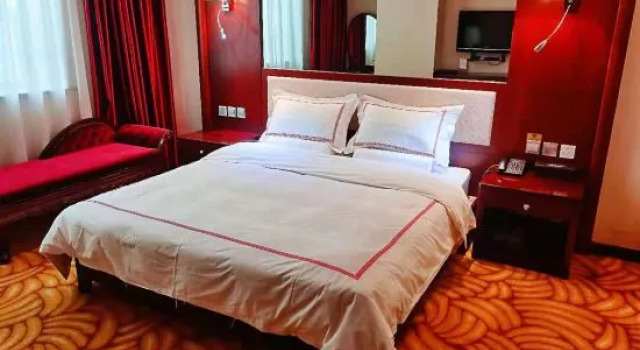 Люкс Business Tianbao Hotel