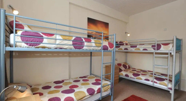 Кровать в общем номере The Bunkroom
