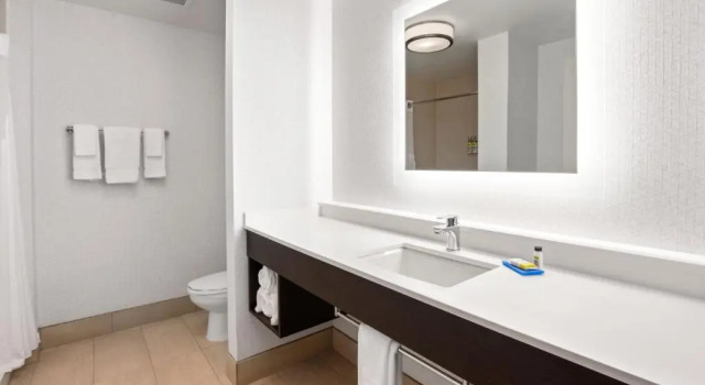 Люкс Holiday Inn Express Hotel & Suites Marysville by IHG