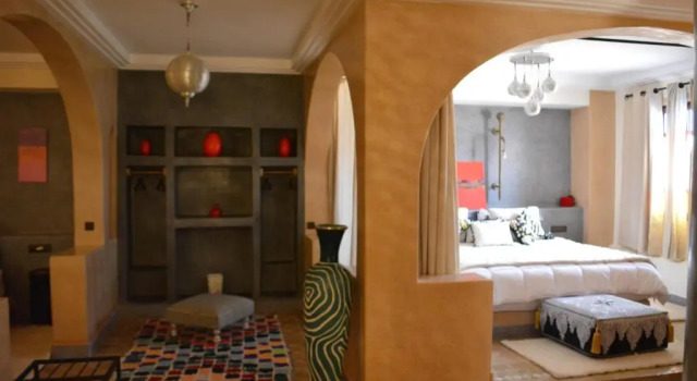 Riad Azawad, Prenota Affittacamere Hotel a Merzouga con parcheggio, Parcheggio