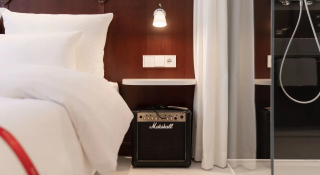 Ruby Leni Hotel Dusseldorf by IHG, Забронировать Отель Фридрихштадт Дюссельдорф, рядом с Рождественский рынок Дюссельдорфа