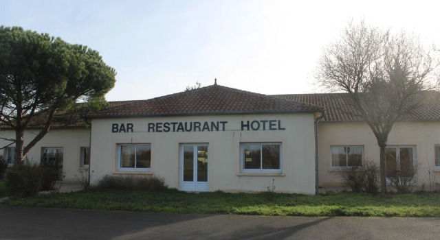 Le Bois Joli, Prenota Hotel Massais 