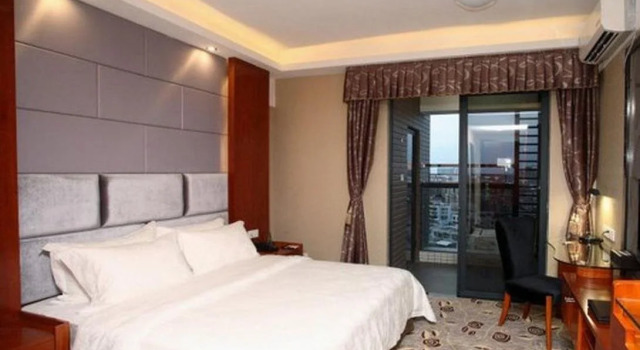 Junyi Apartment Hotel, Boek Appartement Hotels in Guangdong met parkeren, Parkeren
