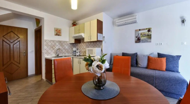 Apartments house Tomic for max 22 persons Maj Poreč, Забронировать Апартаменты/квартира Апартаменты Пореч, Апартаменты/квартира