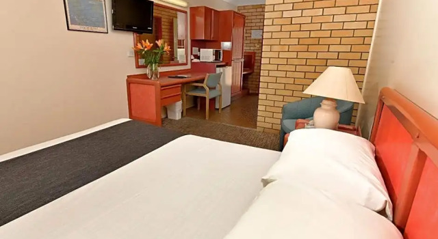Номер Standard Burke and Wills Motor Inn