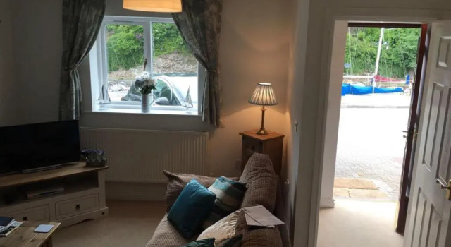 Коттедж Stunning House in Felinheli Marina