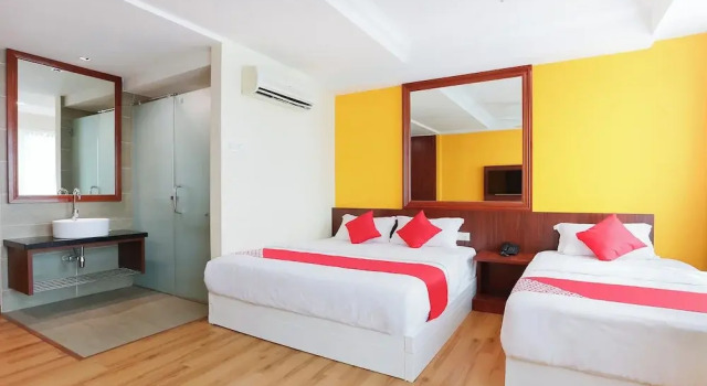 Люкс Superior Capital O 91154 Oyo Super Cowboy Hotel Melaka