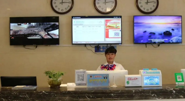 GreenTree Alliance Hotel Henan Luoyang Ruyang County Longsheng Road, Varaa Hotelli 3 tähden hotellit kohteessa Ruyang, 3*
